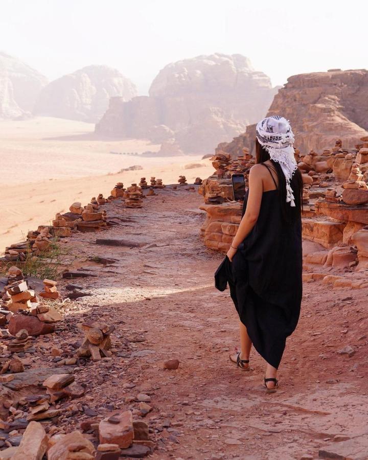 Hotel Golden Day à Wadi Rum Extérieur photo