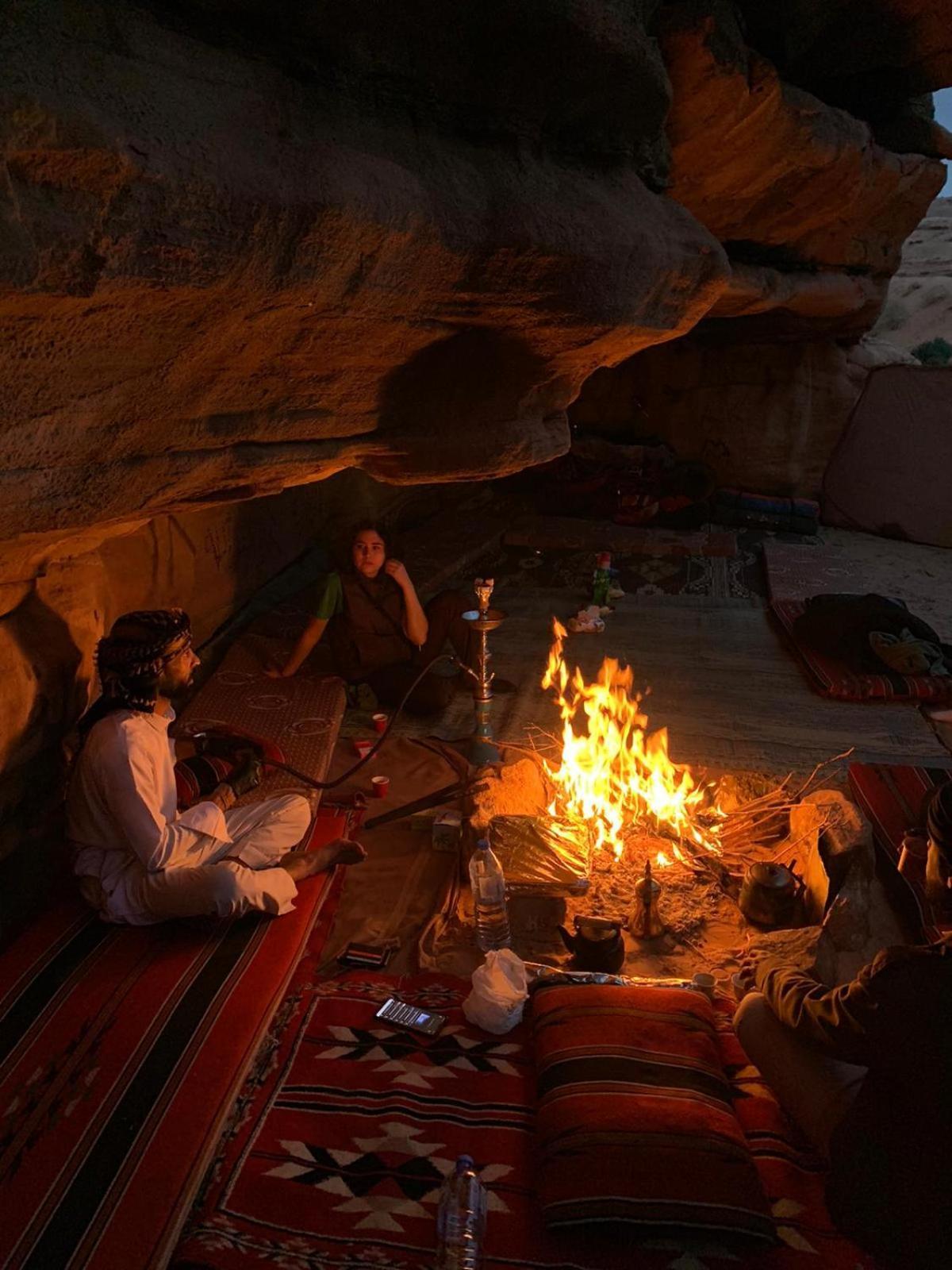 Hotel Golden Day à Wadi Rum Extérieur photo